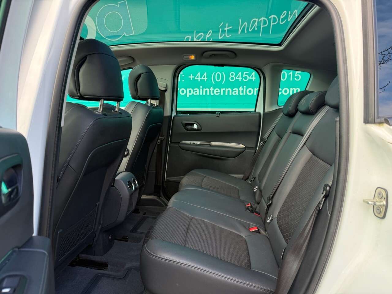 2015 PEUGEOT 3008 2015 PEUGEOT 3008