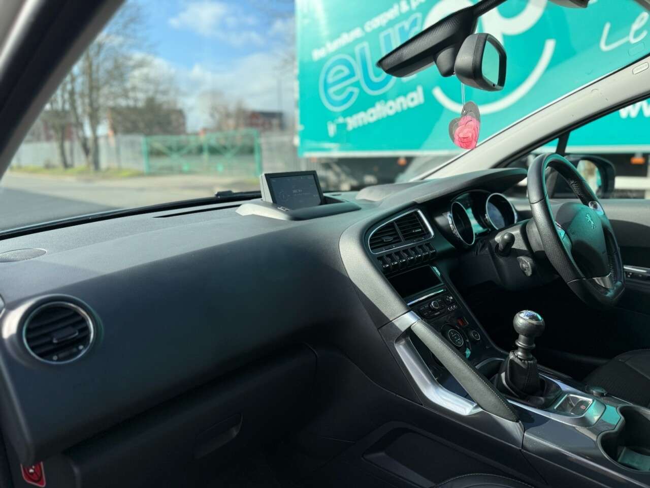 2015 PEUGEOT 3008 2015 PEUGEOT 3008