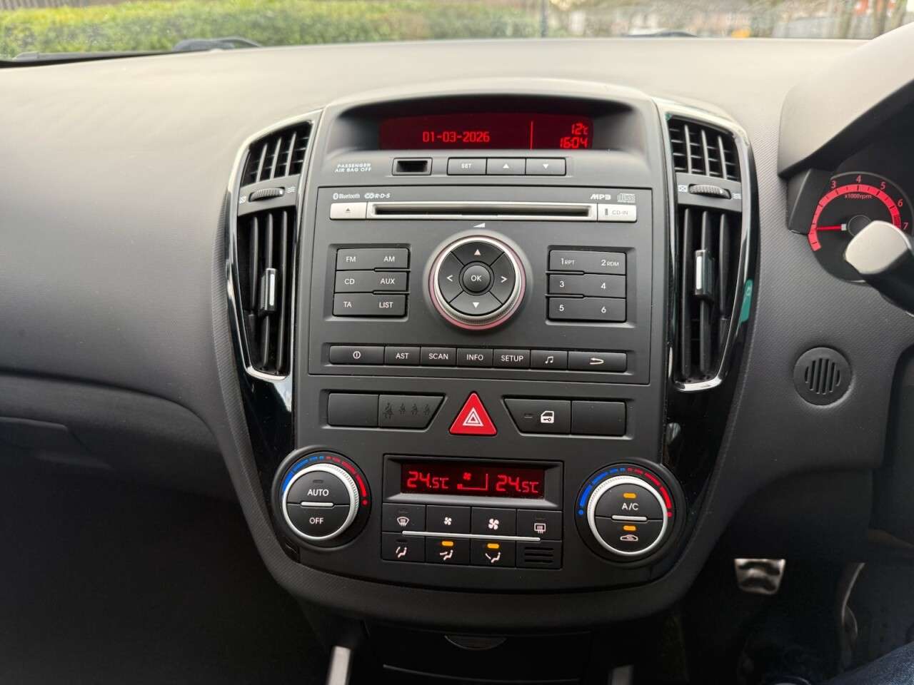 2011 KIA CEED 2011 KIA CEED