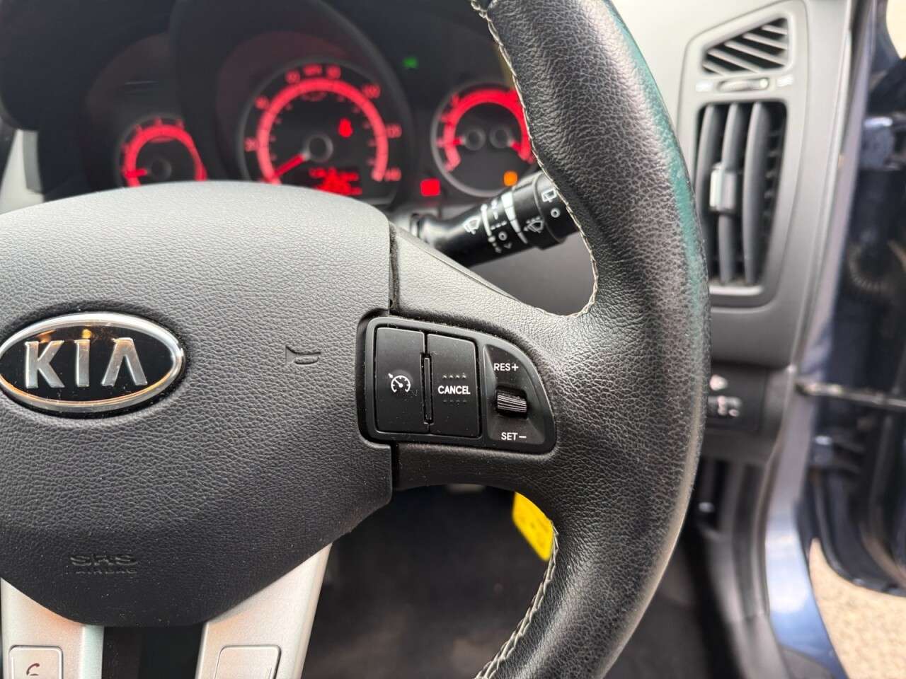 2011 KIA CEED 2011 KIA CEED