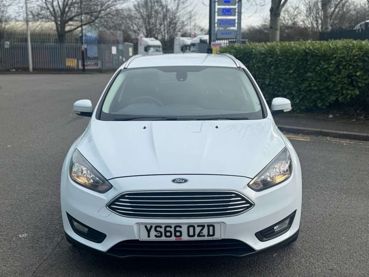 A 2016 FORD FOCUS 1.5 TDCi Zetec Estate 5dr Diesel Manual Euro 6 (s/s) (120 ps) ULEZ+FSH+1OFN A 2016 FORD FOCUS 1.5 TDCi Zetec Estate 5dr Diesel Manual Euro 6 (s/s) (120 ps) ULEZ+FSH+1OFN