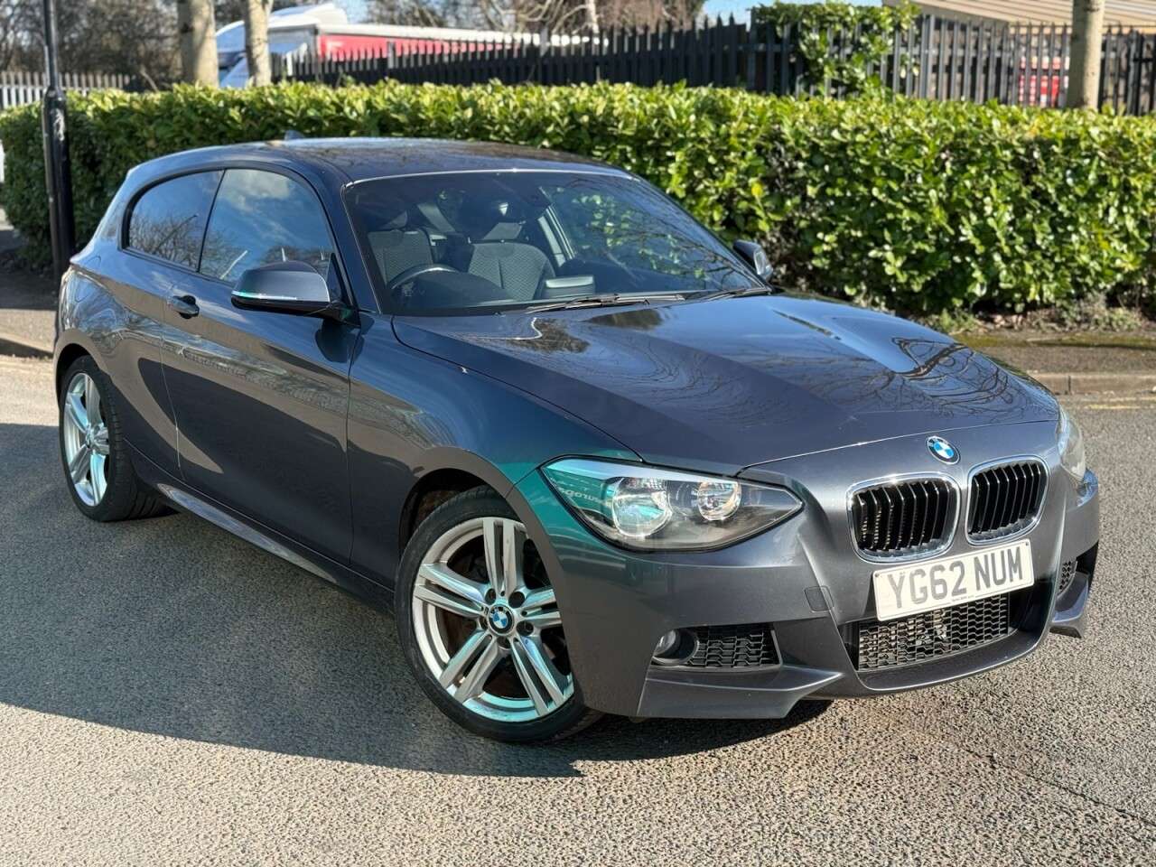 A 2012 BMW 1 SERIES 2.0 118d M Sport Hatchback 3dr Diesel Manual Euro 5 (s/s) (143 ps) FSH+MOT+ A 2012 BMW 1 SERIES 2.0 118d M Sport Hatchback 3dr Diesel Manual Euro 5 (s/s) (143 ps) FSH+MOT+