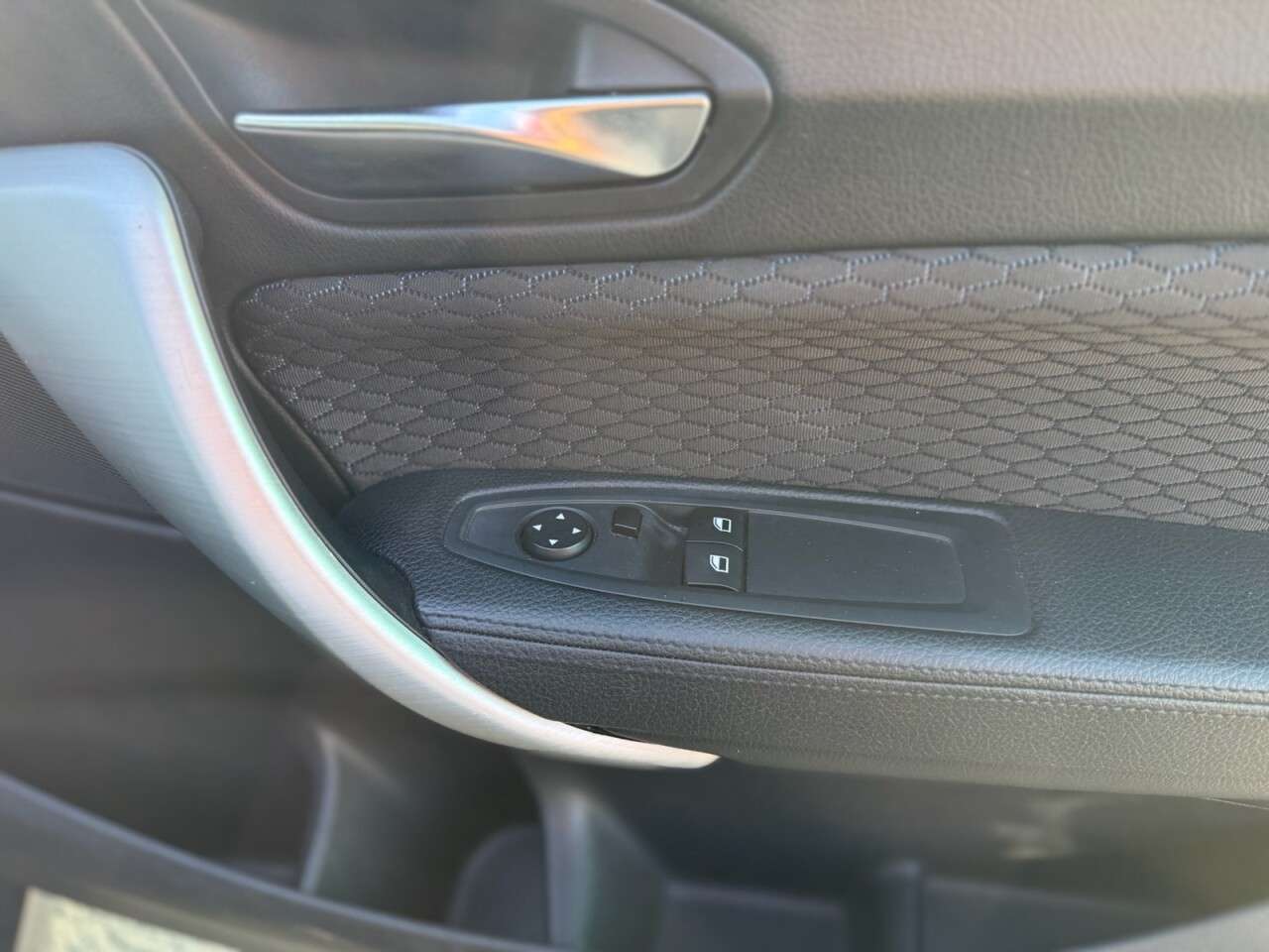 2012 BMW 1 SERIES 2012 BMW 1 SERIES