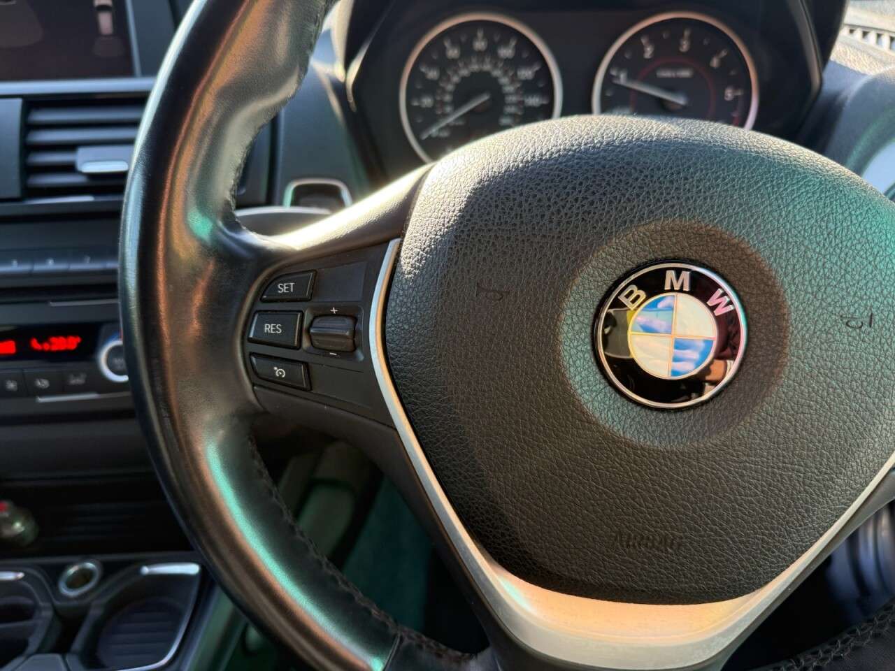 2012 BMW 1 SERIES 2012 BMW 1 SERIES