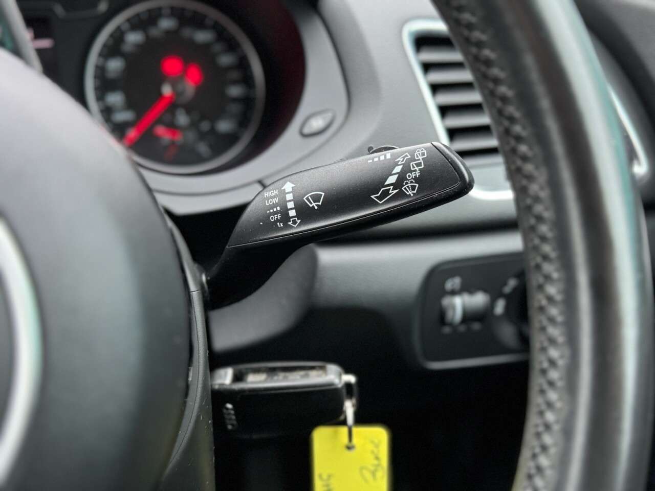 2015 AUDI Q3 2015 AUDI Q3