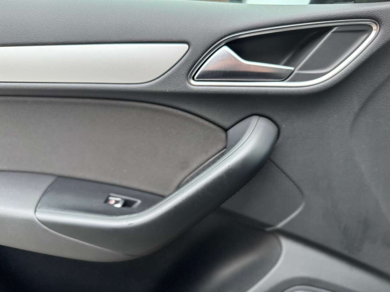 2015 AUDI Q3 2015 AUDI Q3