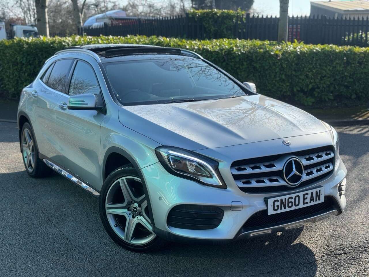 A 2017 MERCEDES-BENZ GLA 2.1 GLA220d AMG Line (Premium Plus) SUV 5dr Diesel 7G-DCT 4MATIC Euro 6 (s/ A 2017 MERCEDES-BENZ GLA 2.1 GLA220d AMG Line (Premium Plus) SUV 5dr Diesel 7G-DCT 4MATIC Euro 6 (s/