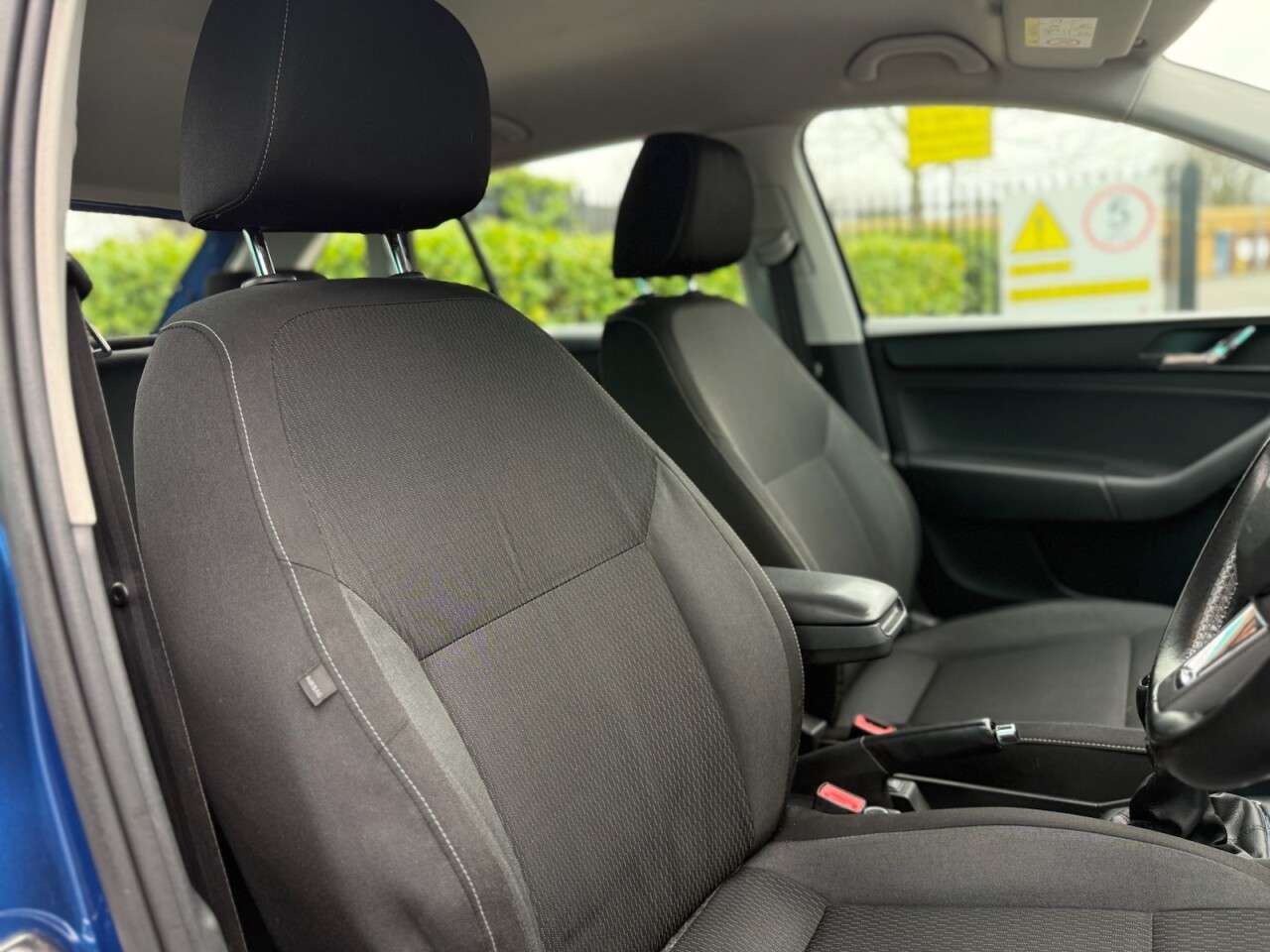 2015 SKODA RAPID SPACEBACK 2015 SKODA RAPID SPACEBACK