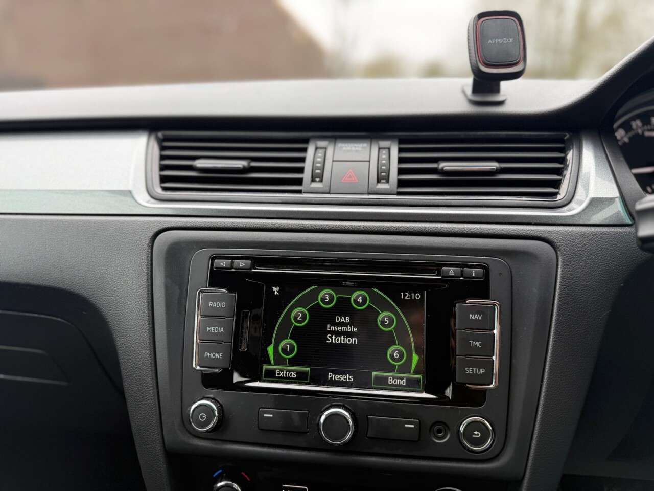 2015 SKODA RAPID SPACEBACK 2015 SKODA RAPID SPACEBACK