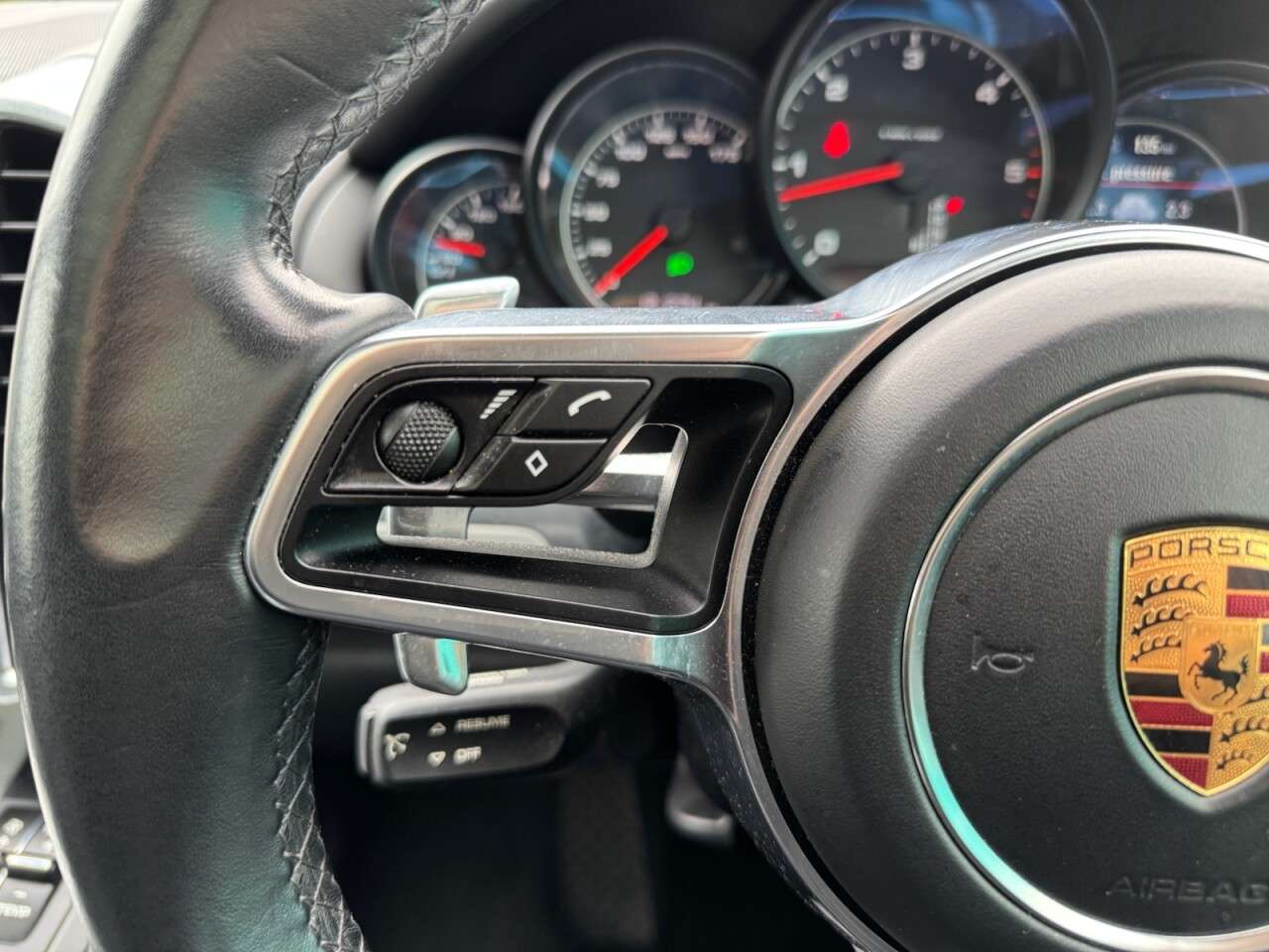 2015 PORSCHE CAYENNE 2015 PORSCHE CAYENNE