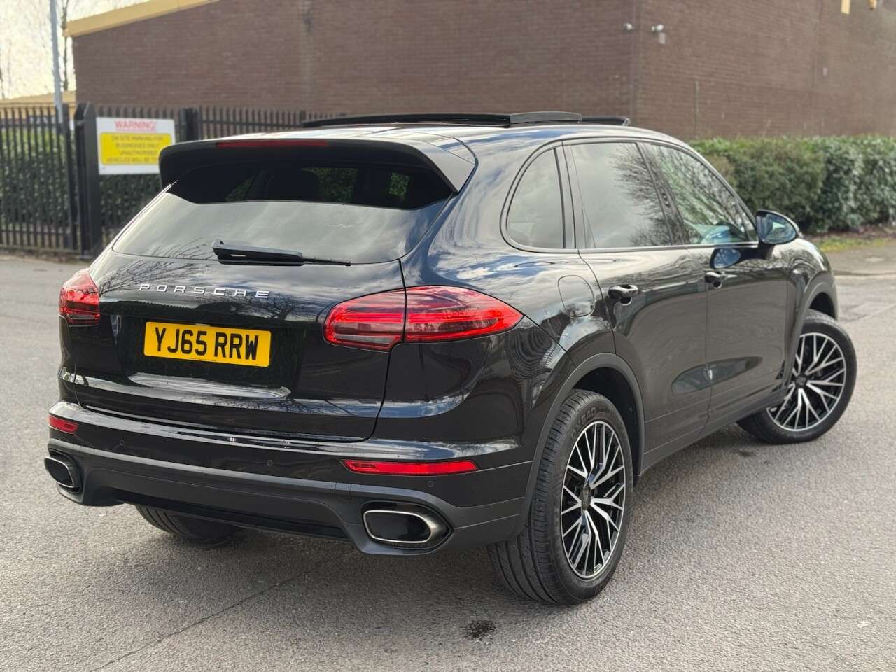 2015 PORSCHE CAYENNE 2015 PORSCHE CAYENNE
