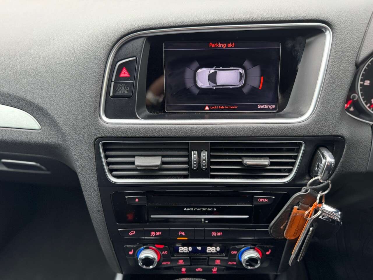 2015 AUDI Q5 2015 AUDI Q5