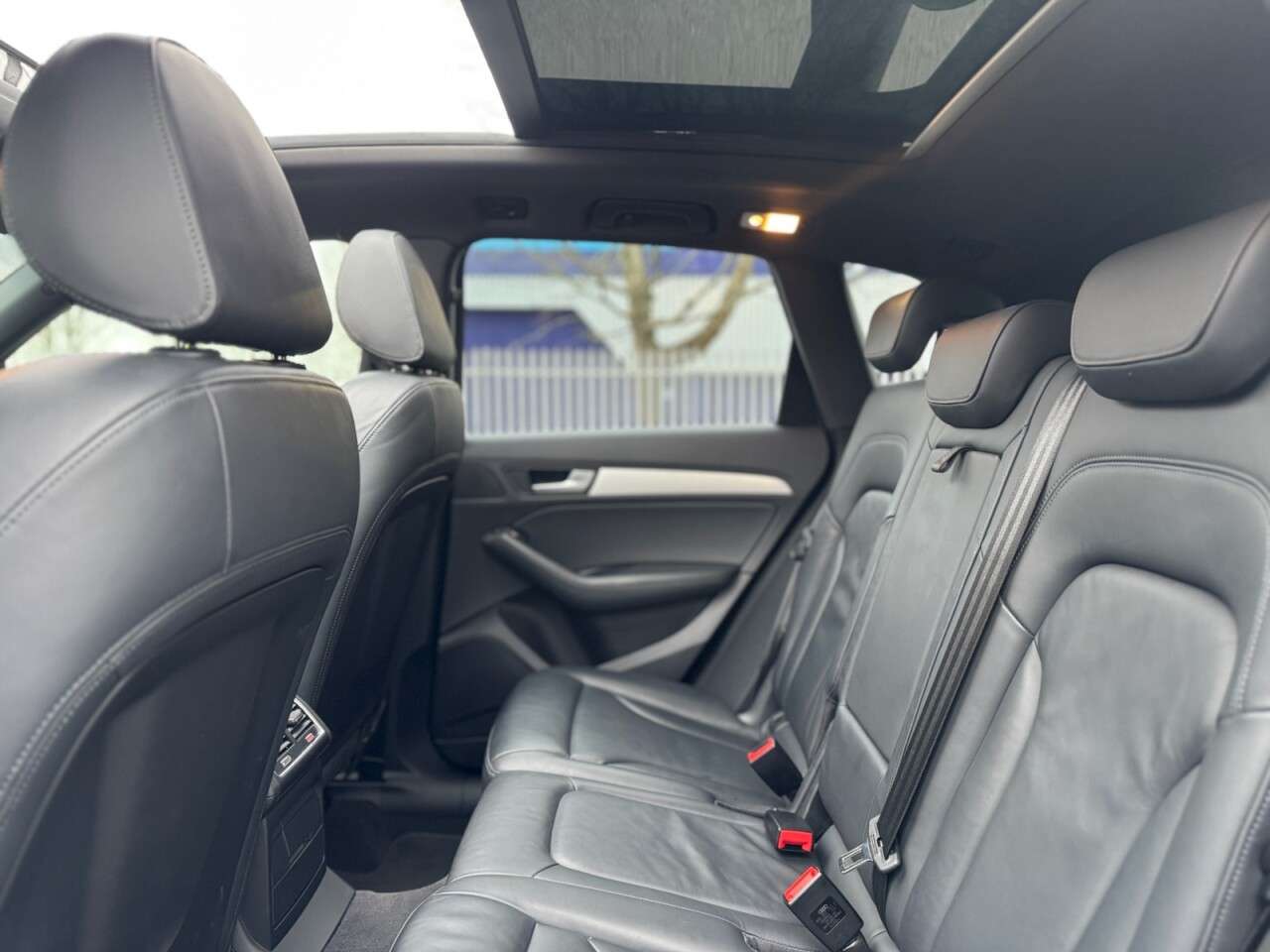 2015 AUDI Q5 2015 AUDI Q5