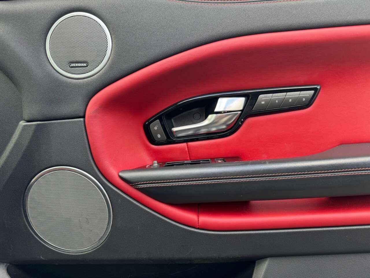 2017 LAND ROVER RANGE ROVER EVOQUE 2017 LAND ROVER RANGE ROVER EVOQUE