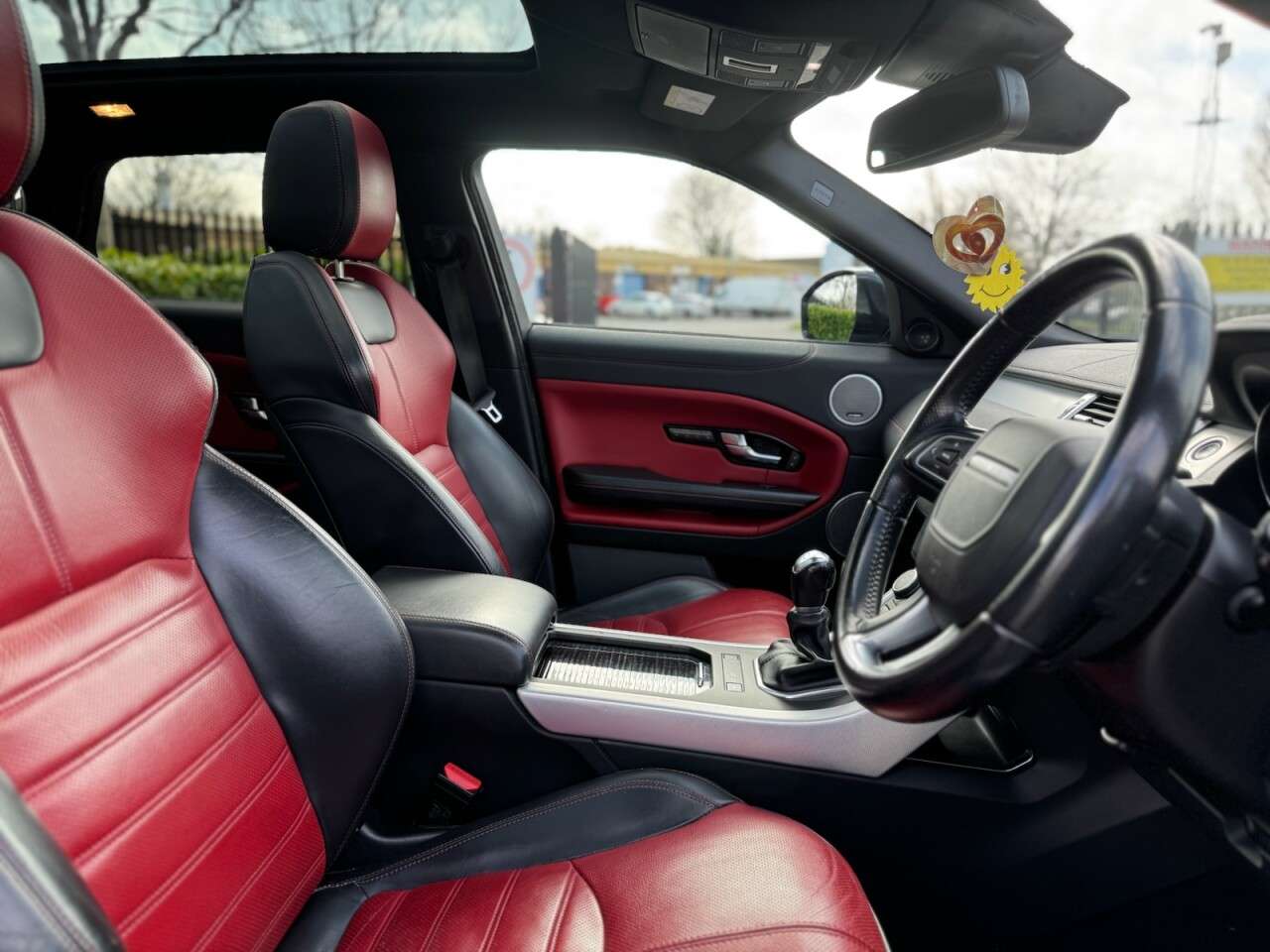 2017 LAND ROVER RANGE ROVER EVOQUE 2017 LAND ROVER RANGE ROVER EVOQUE