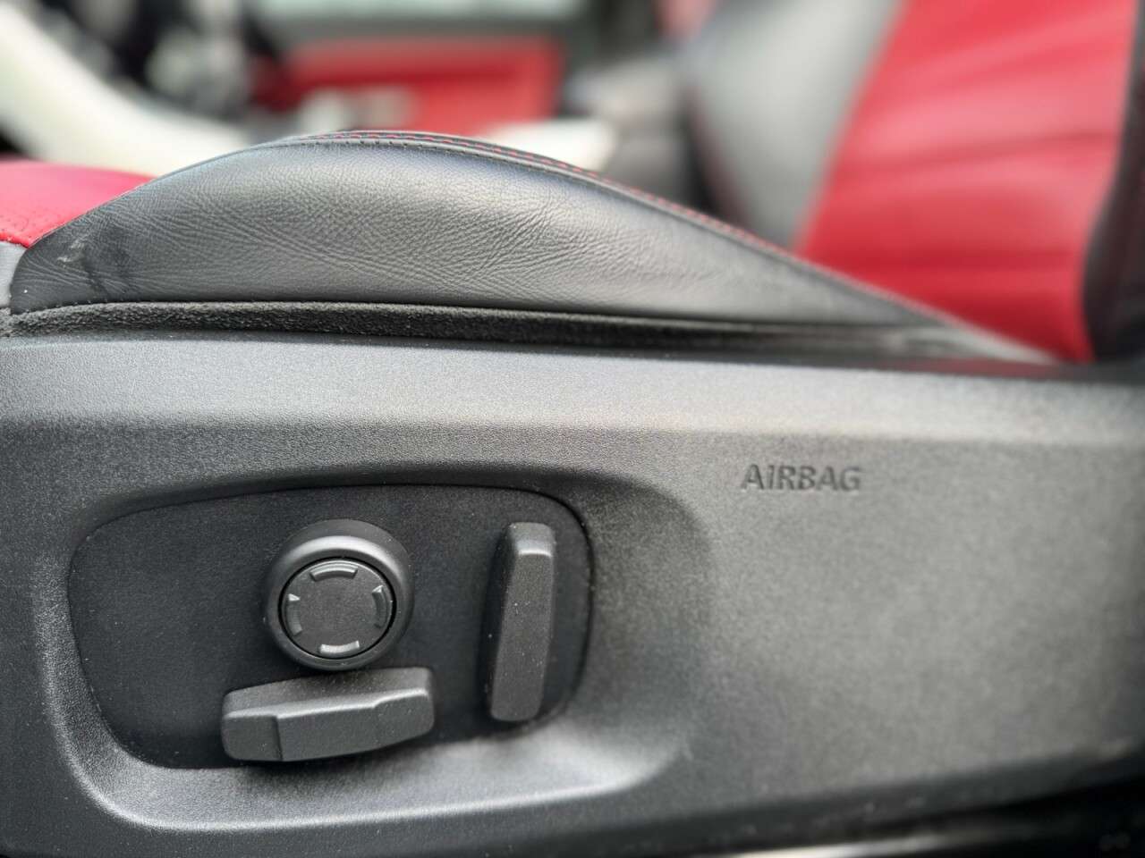 2017 LAND ROVER RANGE ROVER EVOQUE 2017 LAND ROVER RANGE ROVER EVOQUE