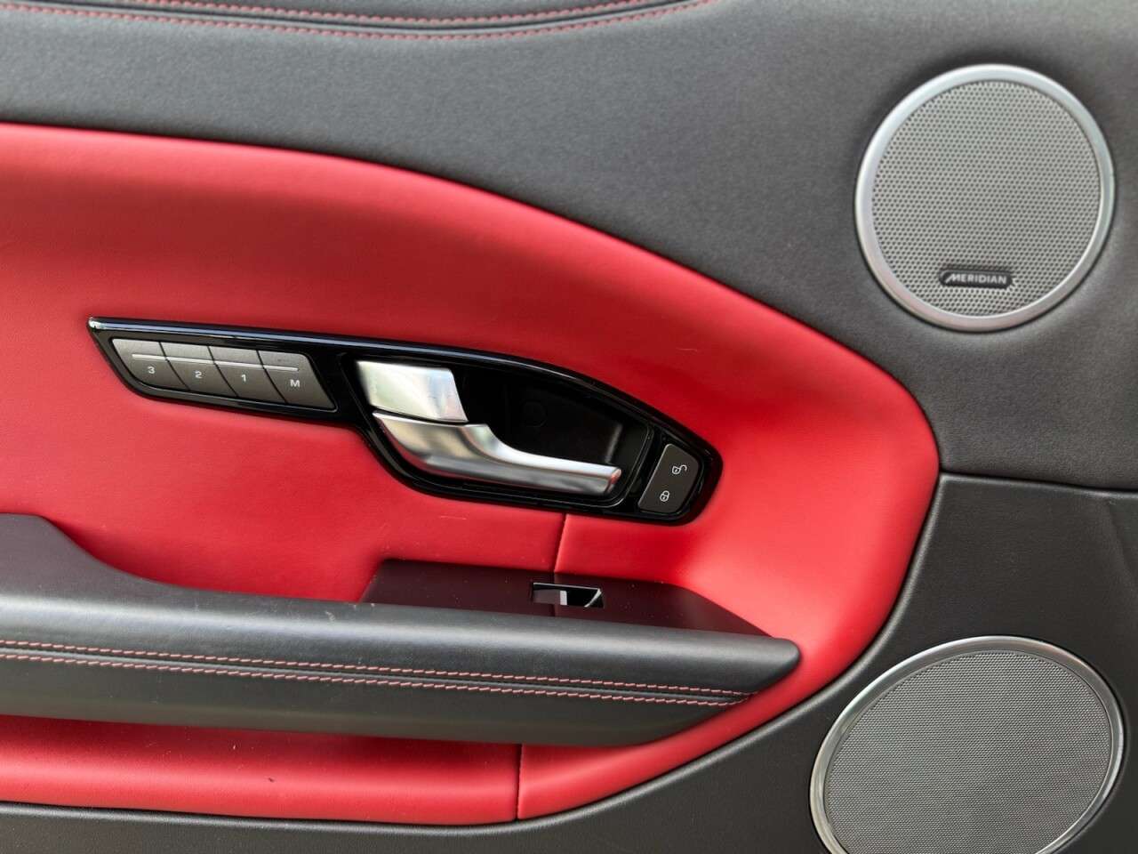 2017 LAND ROVER RANGE ROVER EVOQUE 2017 LAND ROVER RANGE ROVER EVOQUE