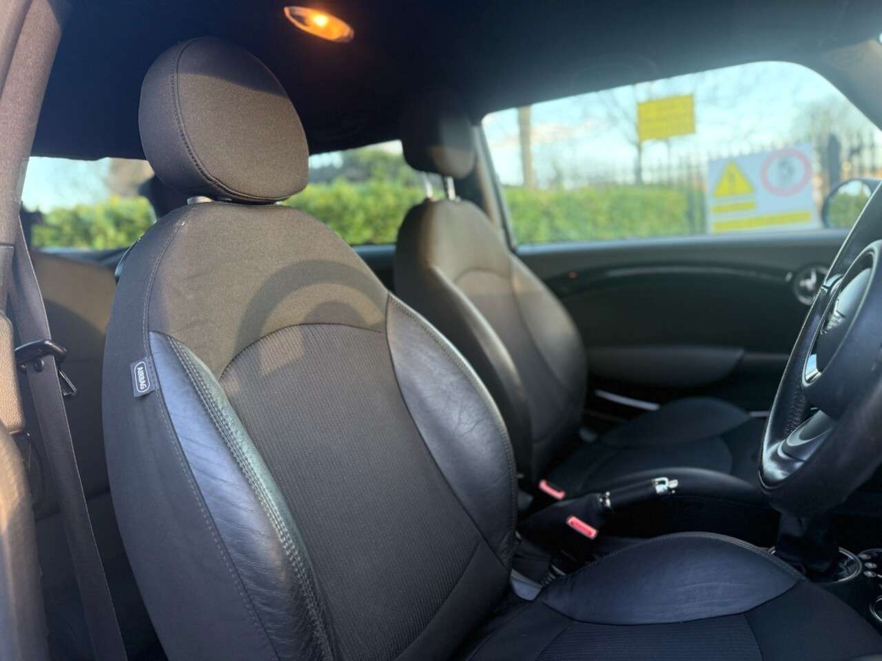 2011 MINI HATCH 2011 MINI HATCH