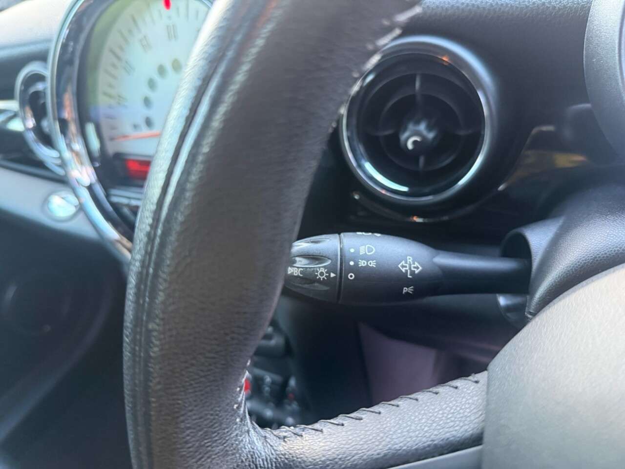 2011 MINI HATCH 2011 MINI HATCH