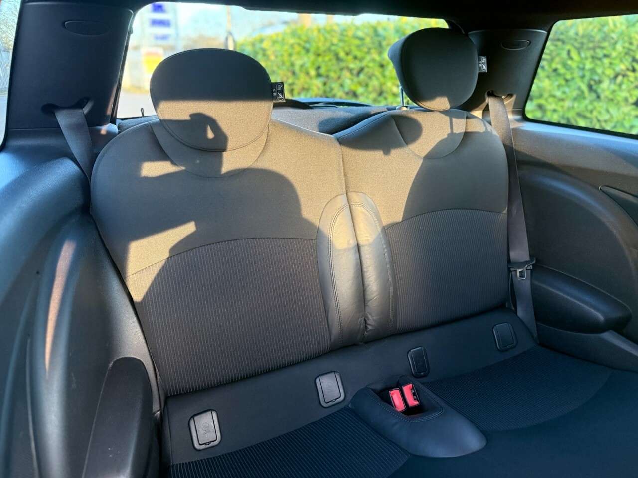 2011 MINI HATCH 2011 MINI HATCH