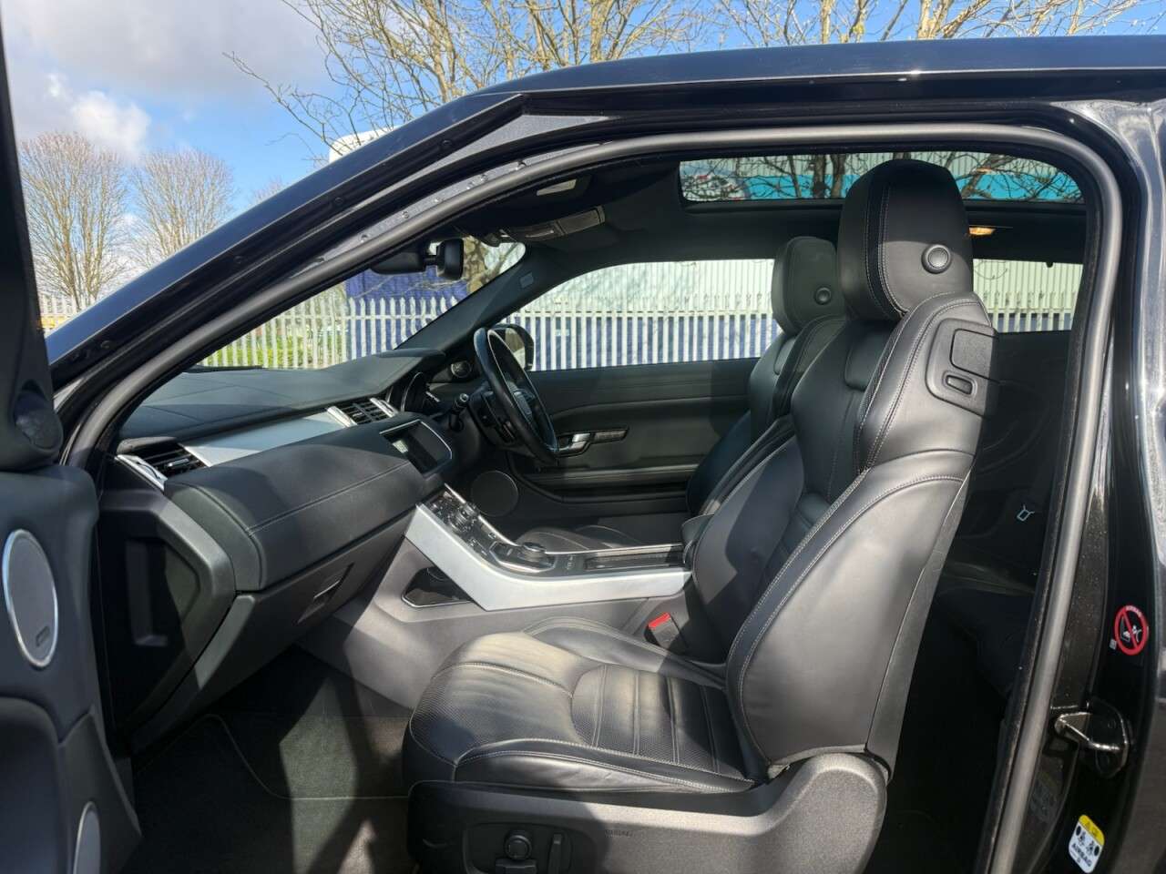 2017 LAND ROVER RANGE ROVER EVOQUE 2017 LAND ROVER RANGE ROVER EVOQUE