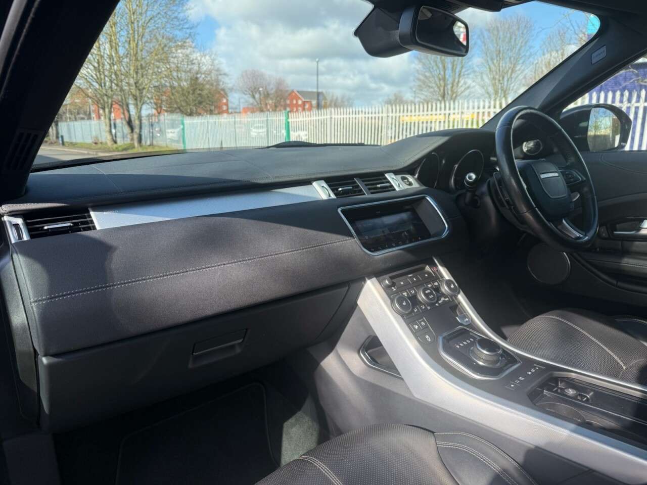 2017 LAND ROVER RANGE ROVER EVOQUE 2017 LAND ROVER RANGE ROVER EVOQUE