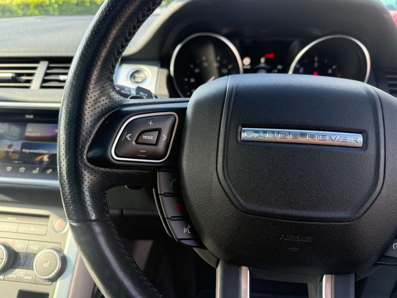 2017 LAND ROVER RANGE ROVER EVOQUE 2017 LAND ROVER RANGE ROVER EVOQUE