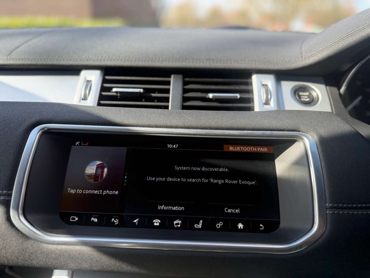 2017 LAND ROVER RANGE ROVER EVOQUE 2017 LAND ROVER RANGE ROVER EVOQUE