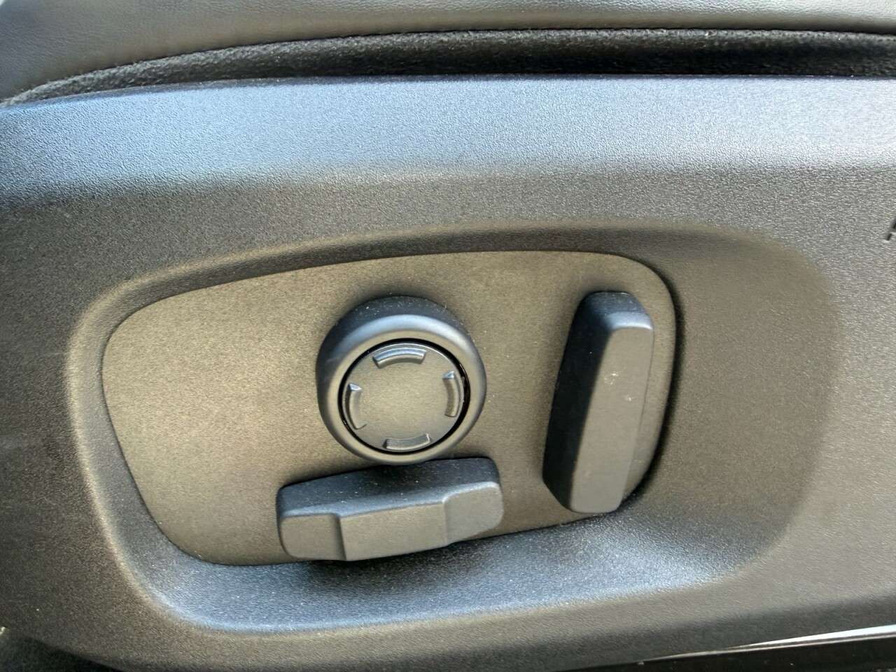 2017 LAND ROVER RANGE ROVER EVOQUE 2017 LAND ROVER RANGE ROVER EVOQUE