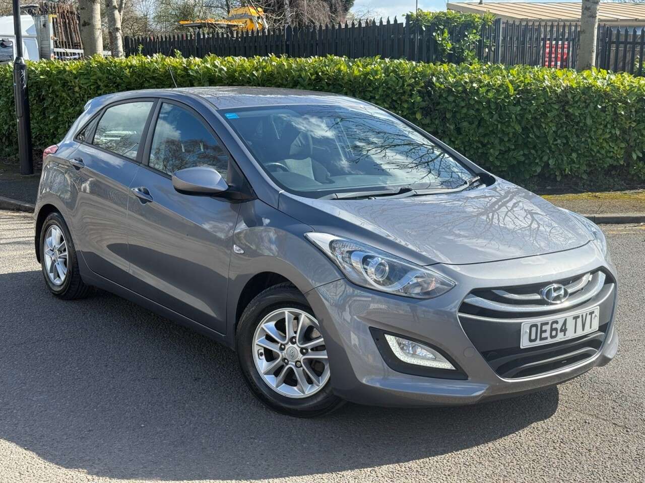 A 2015 HYUNDAI I30 1.4 Active Hatchback 5dr Petrol Manual Euro 5 (100 ps) ULEZ+2FRO+SH+MOT+2 K A 2015 HYUNDAI I30 1.4 Active Hatchback 5dr Petrol Manual Euro 5 (100 ps) ULEZ+2FRO+SH+MOT+2 K