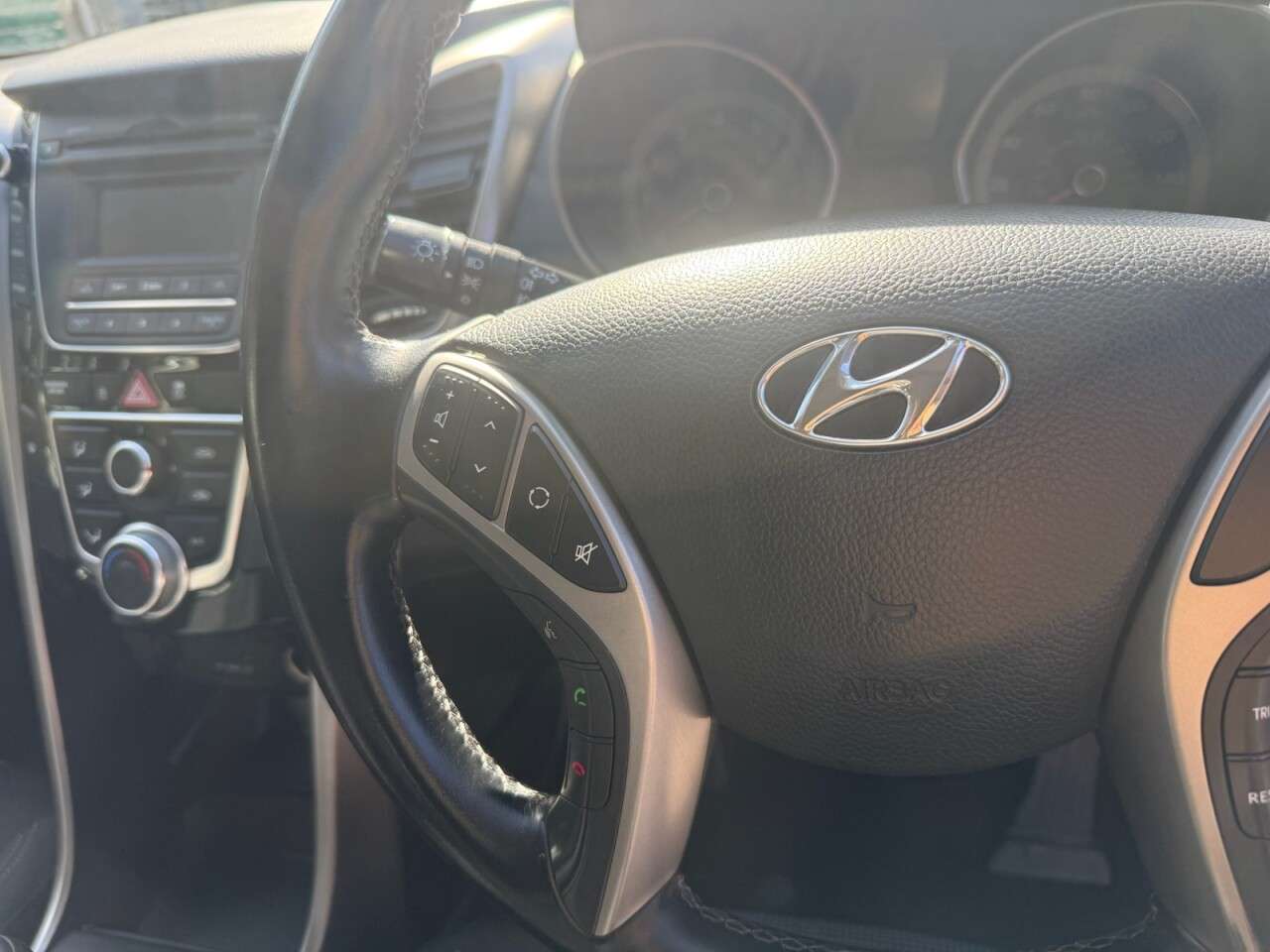 2015 HYUNDAI I30 2015 HYUNDAI I30