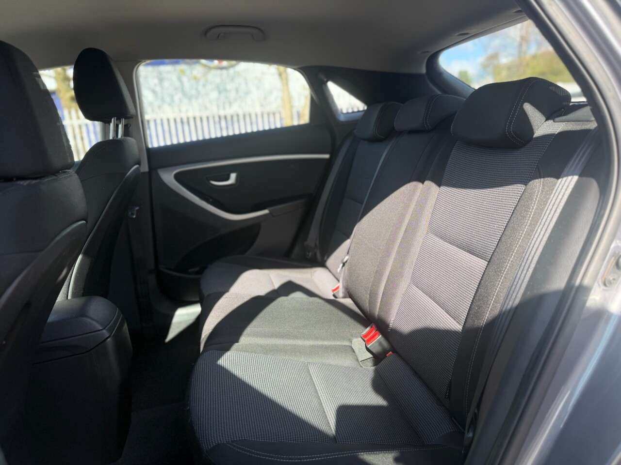 2015 HYUNDAI I30 2015 HYUNDAI I30