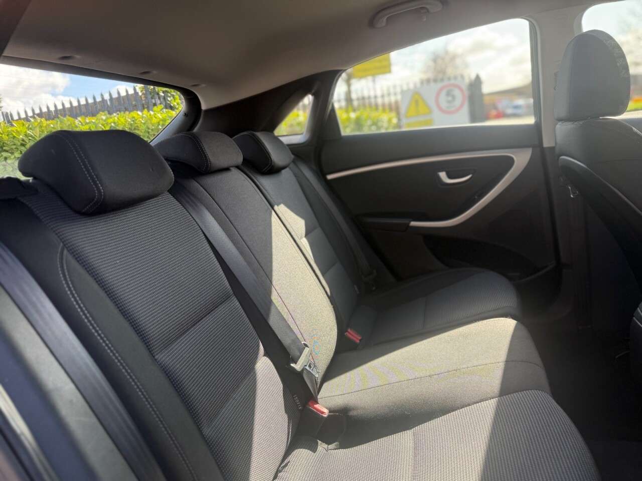 2015 HYUNDAI I30 2015 HYUNDAI I30