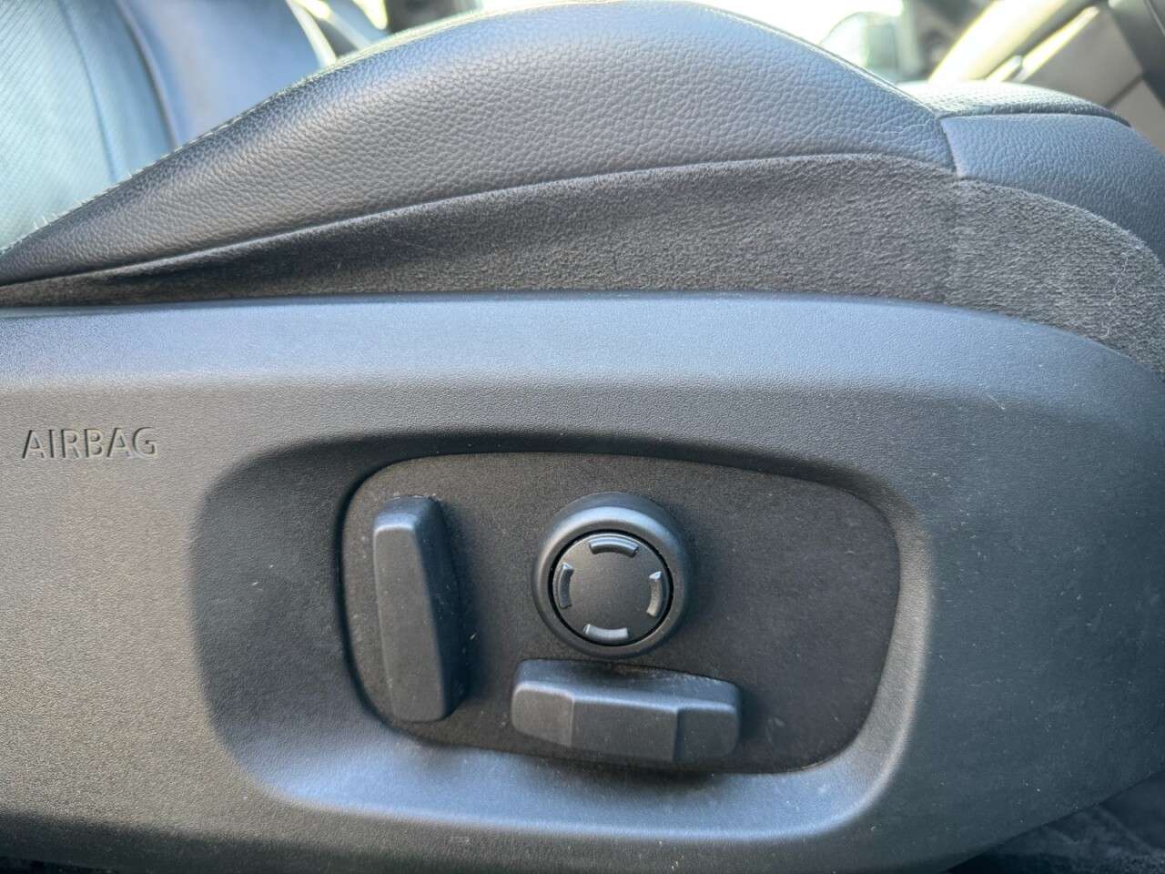 2018 LAND ROVER RANGE ROVER EVOQUE 2018 LAND ROVER RANGE ROVER EVOQUE