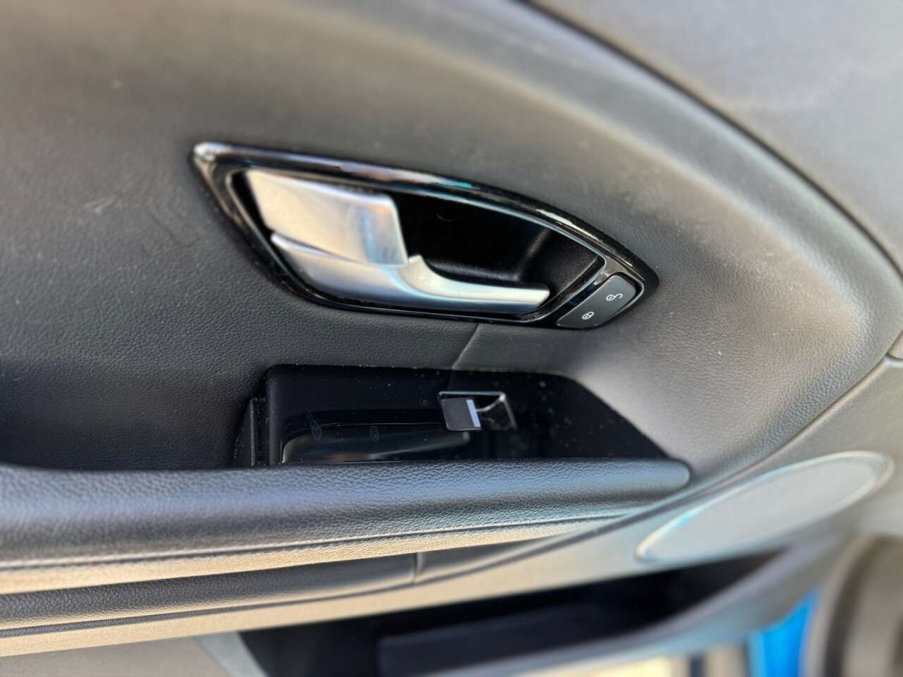 2018 LAND ROVER RANGE ROVER EVOQUE 2018 LAND ROVER RANGE ROVER EVOQUE