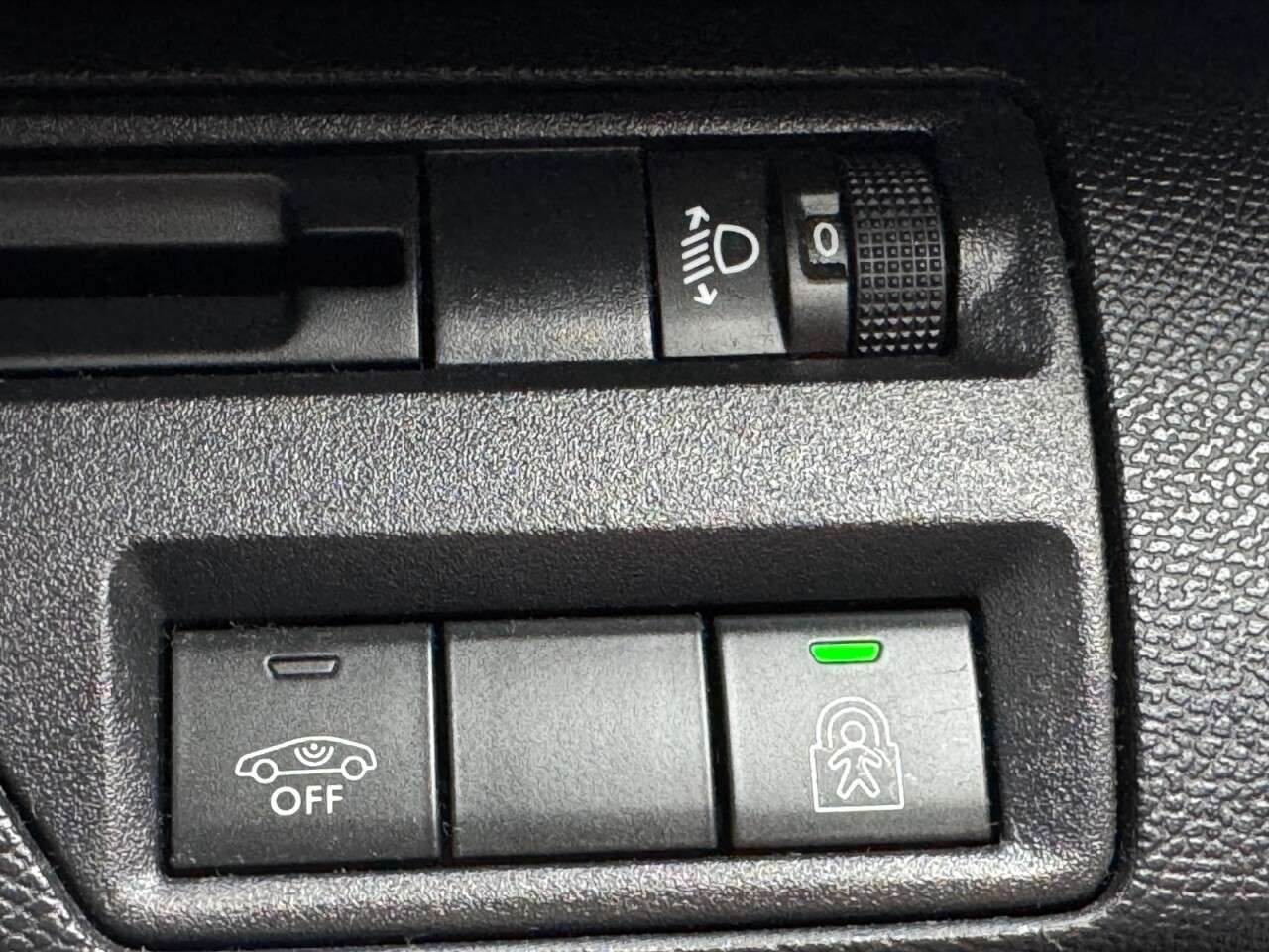 2017 PEUGEOT 3008 2017 PEUGEOT 3008