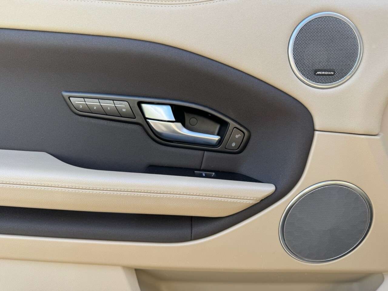 2016 LAND ROVER RANGE ROVER EVOQUE 2016 LAND ROVER RANGE ROVER EVOQUE