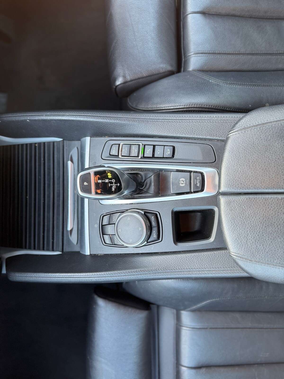 2015 BMW X6 2015 BMW X6