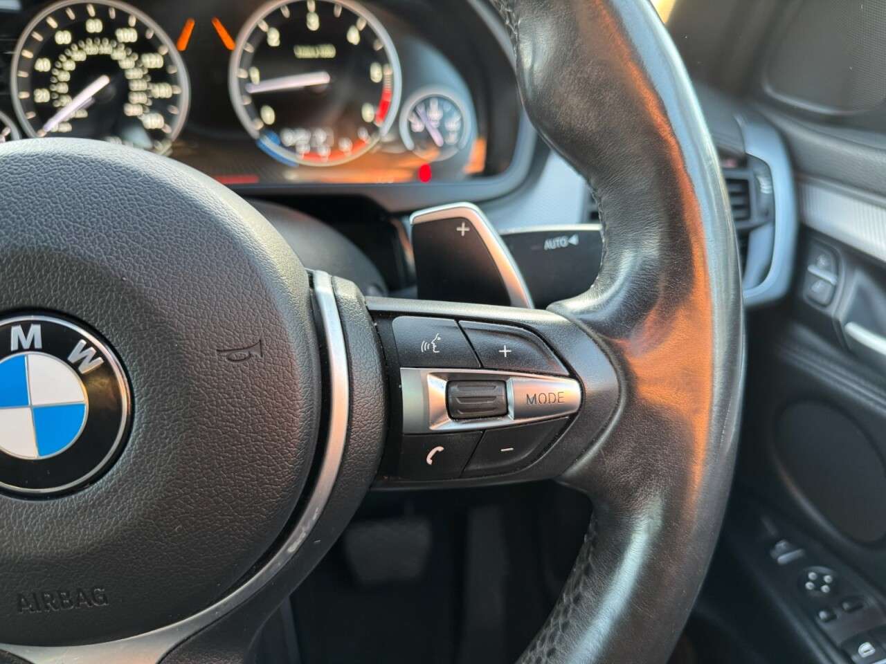 2015 BMW X6 2015 BMW X6