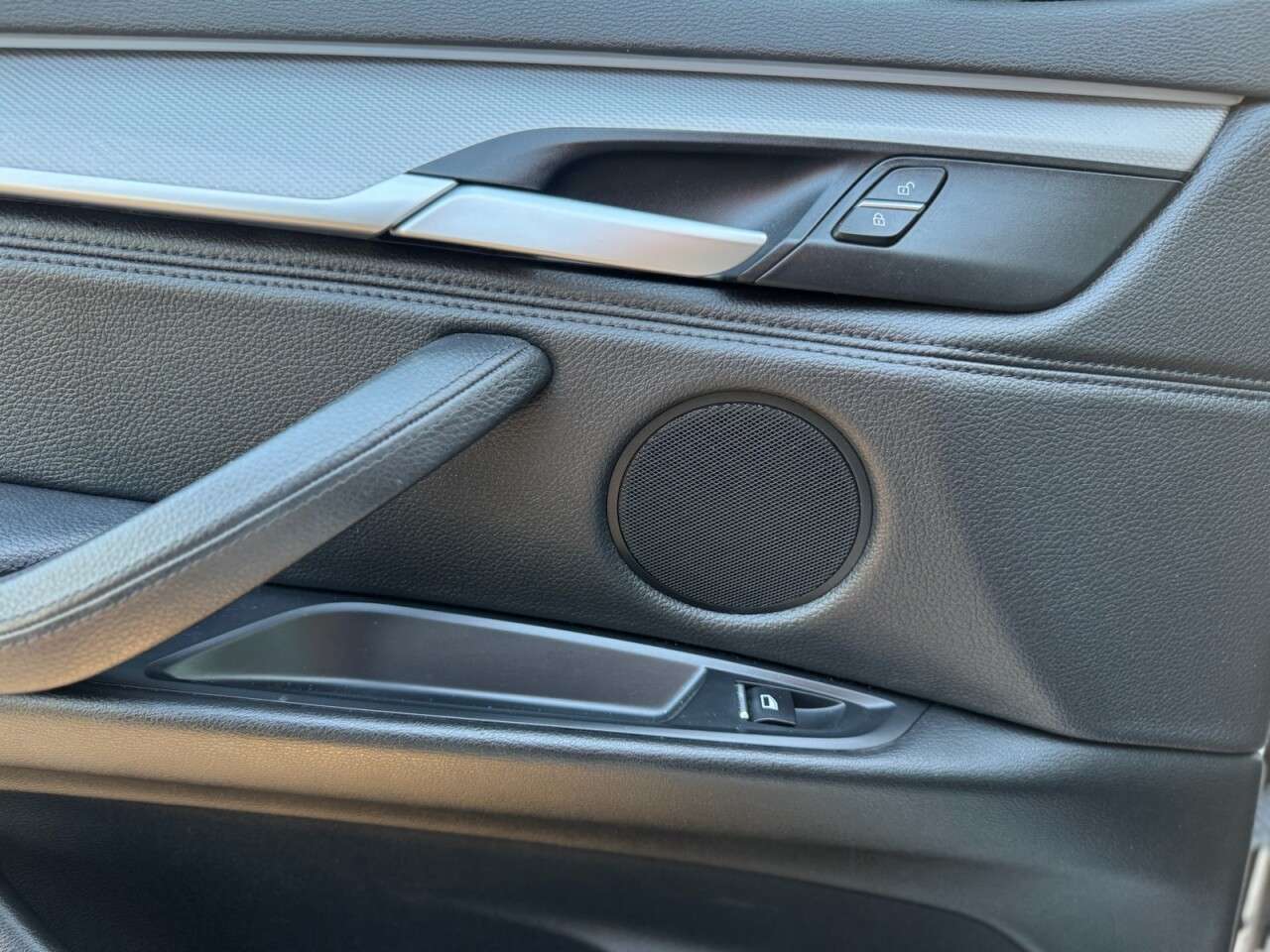 2015 BMW X6 2015 BMW X6