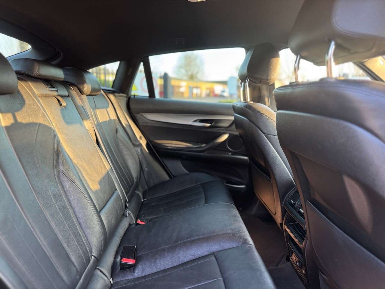 2015 BMW X6 2015 BMW X6