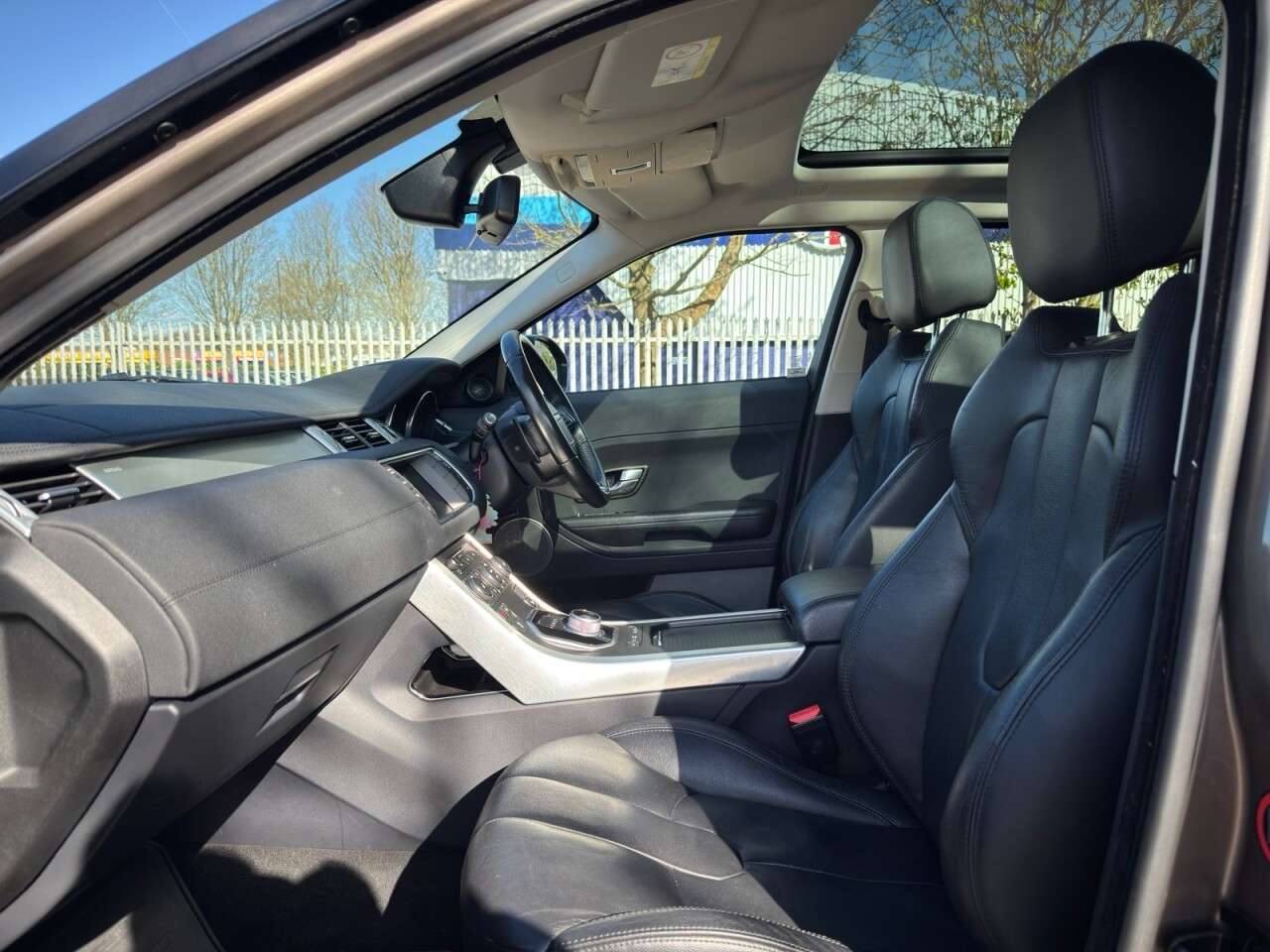 2015 LAND ROVER RANGE ROVER EVOQUE 2015 LAND ROVER RANGE ROVER EVOQUE