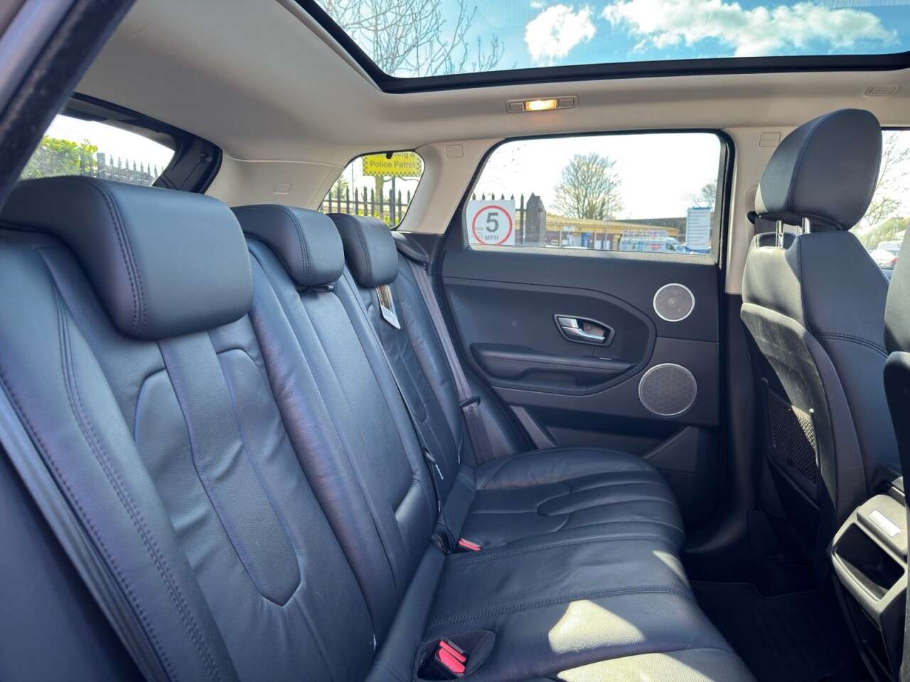 2015 LAND ROVER RANGE ROVER EVOQUE 2015 LAND ROVER RANGE ROVER EVOQUE