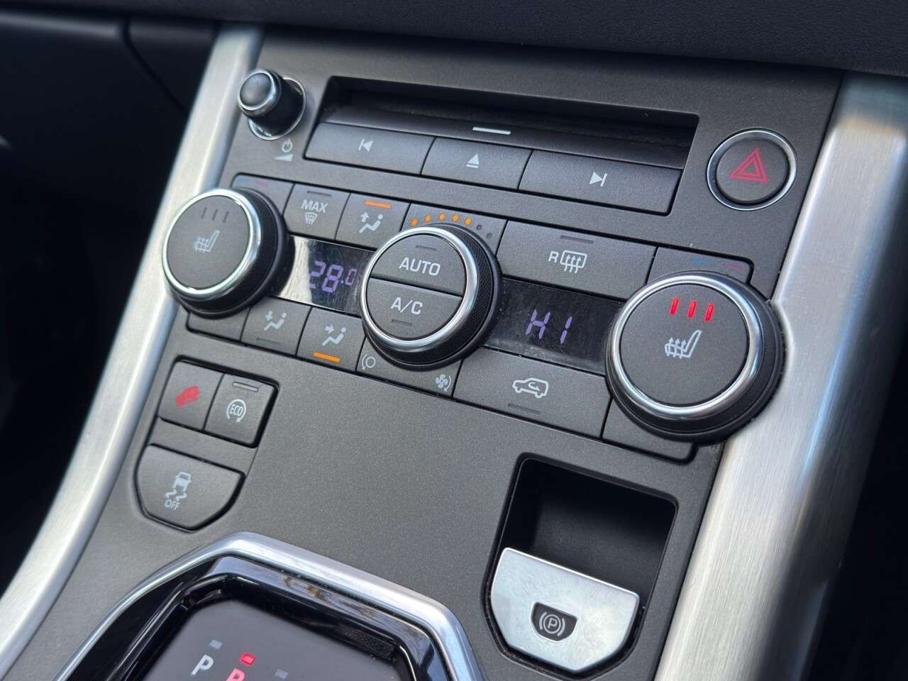 2015 LAND ROVER RANGE ROVER EVOQUE 2015 LAND ROVER RANGE ROVER EVOQUE