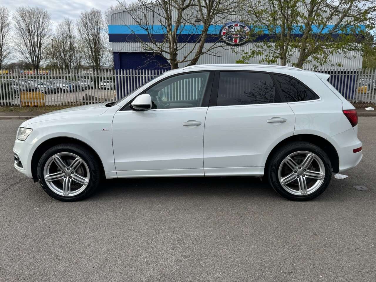 2016 AUDI Q5 2016 AUDI Q5