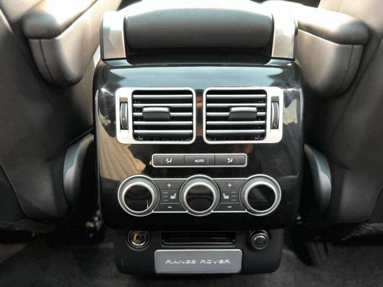 2017 LAND ROVER RANGE ROVER 2017 LAND ROVER RANGE ROVER