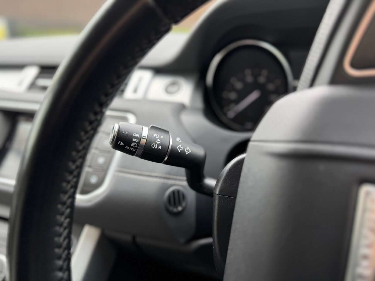 2015 LAND ROVER RANGE ROVER EVOQUE 2015 LAND ROVER RANGE ROVER EVOQUE