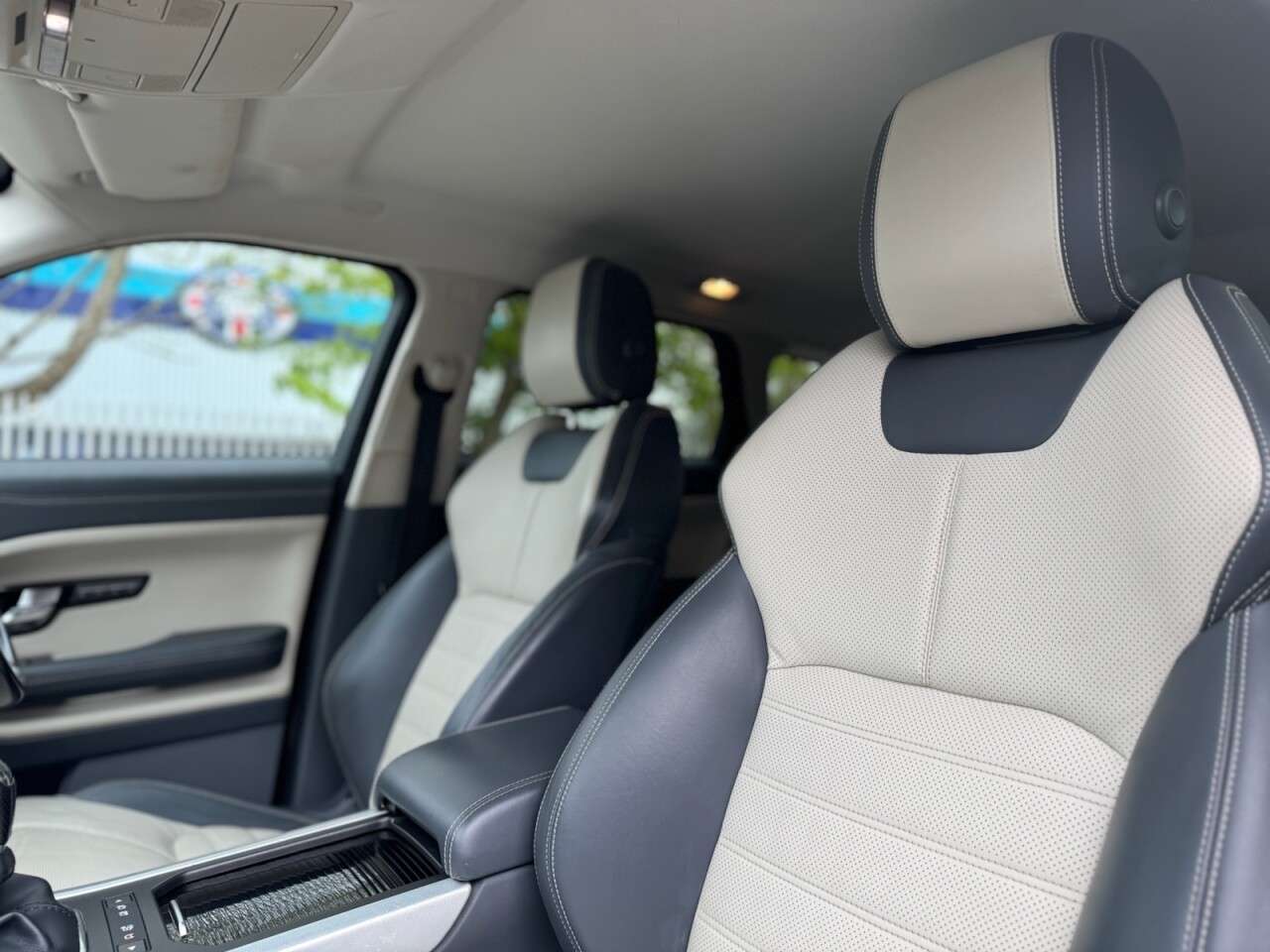 2015 LAND ROVER RANGE ROVER EVOQUE 2015 LAND ROVER RANGE ROVER EVOQUE