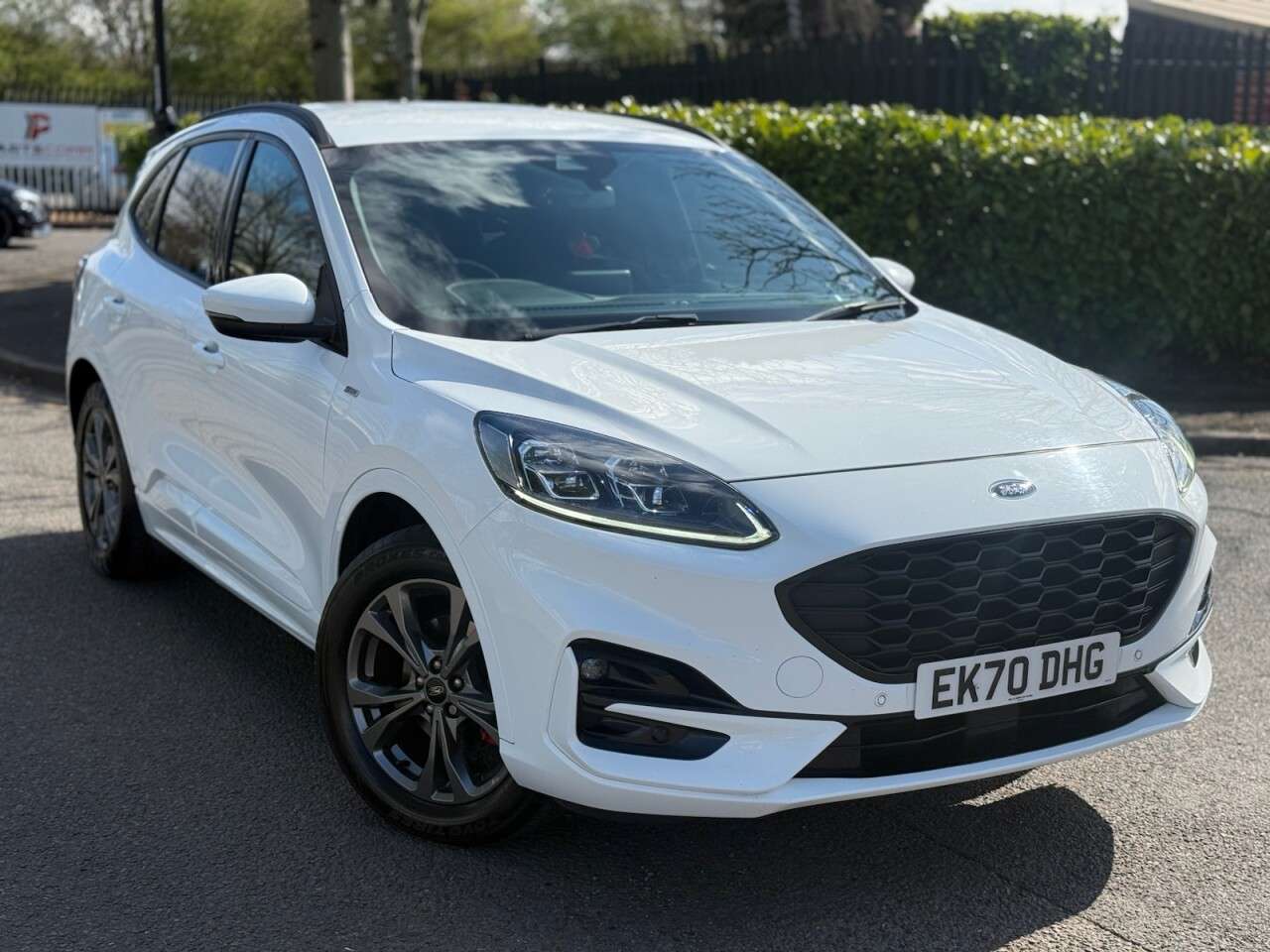 A 2020 FORD KUGA 1.5 EcoBlue ST-Line SUV 5dr Diesel Auto Euro 6 (s/s) (120 ps) A 2020 FORD KUGA 1.5 EcoBlue ST-Line SUV 5dr Diesel Auto Euro 6 (s/s) (120 ps)