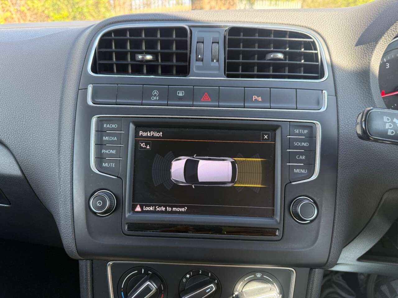 2015 VOLKSWAGEN POLO 2015 VOLKSWAGEN POLO